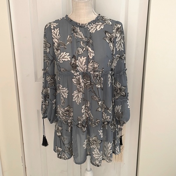 Free People Tops - Free People Home Made Blue Floral Tunic Top
